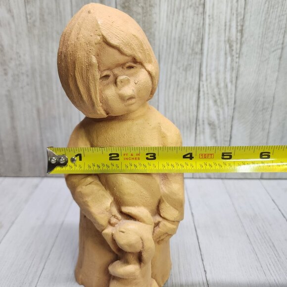 Vintage Dave Grossman Clay Sculpture Figurine Girl with Bunny Rabbit 8'' Tall - Picture 8 of 8